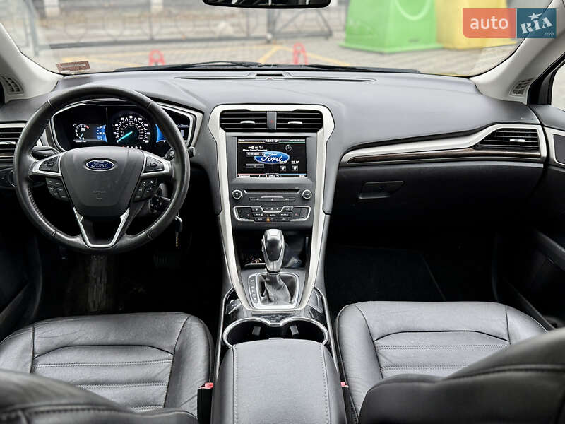 Седан Ford Fusion 2015 в Киеве
