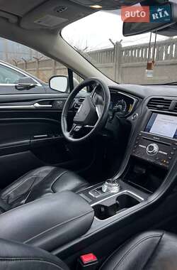 Седан Ford Fusion 2018 в Одессе