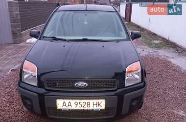 Хетчбек Ford Fusion 2008 в Прилуках