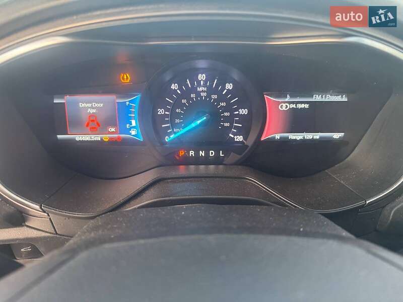 Седан Ford Fusion 2019 в Львове