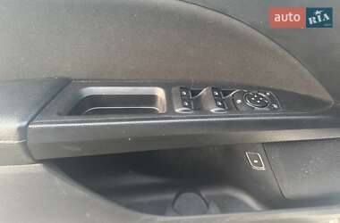 Седан Ford Fusion 2019 в 