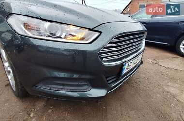 Седан Ford Fusion 2015 в Чернигове