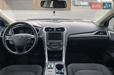 Седан Ford Fusion 2019 в Одессе