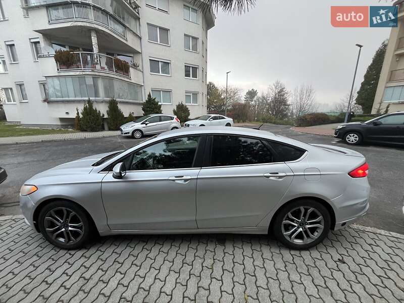 Седан Ford Fusion 2016 в Киеве