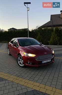 Седан Ford Fusion 2014 в Львові