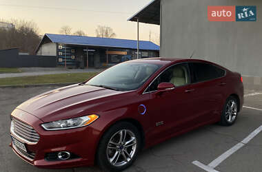 Седан Ford Fusion 2014 в 