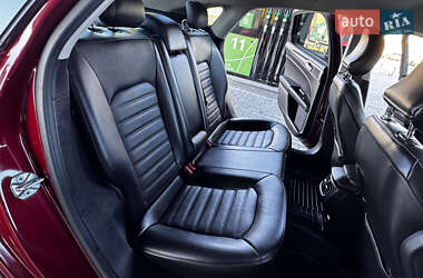 Седан Ford Fusion 2015 в 