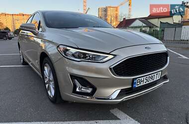 Седан Ford Fusion 2018 в Одесі