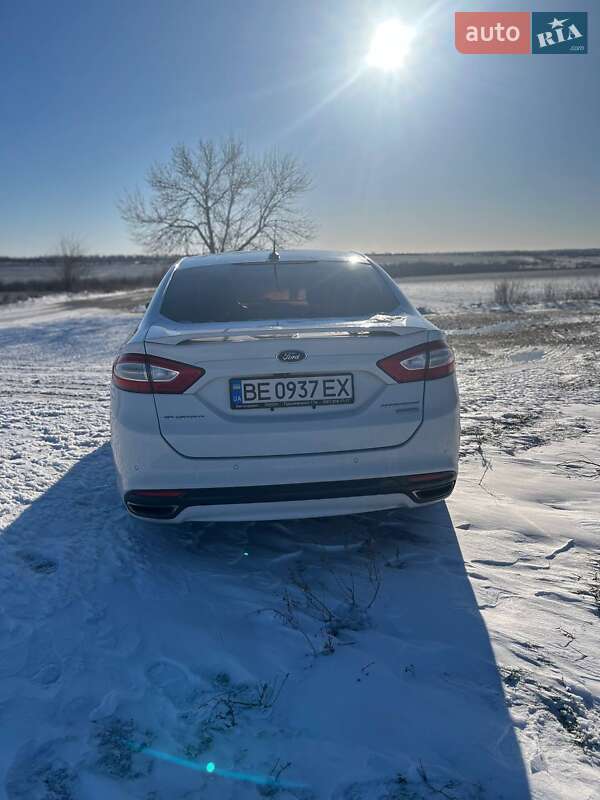 Седан Ford Fusion 2015 в Южноукраїнську