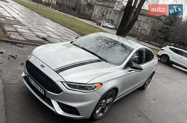 Седан Ford Fusion 2016 в Дніпрі