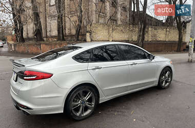 Седан Ford Fusion 2016 в Дніпрі