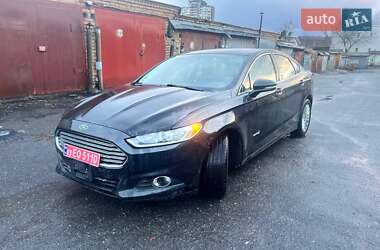 Седан Ford Fusion 2013 в Києві