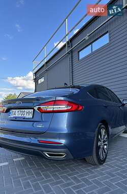 Седан Ford Fusion 2019 в Кропивницком