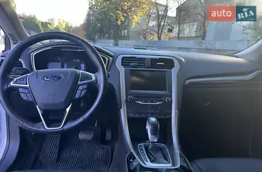 Ford Fusion 2015