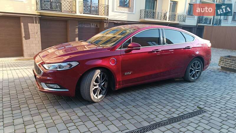 Ford Fusion 2018