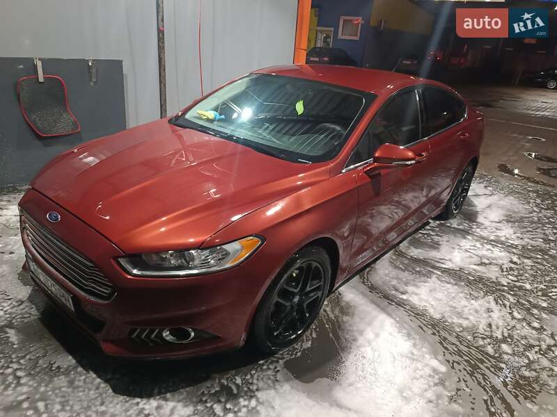 Седан Ford Fusion 2014 в Житомире