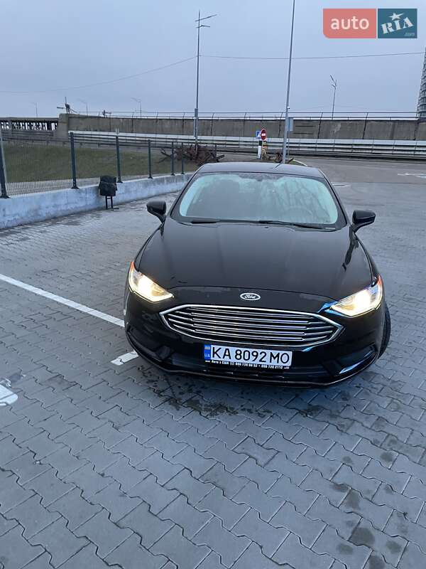 Ford Fusion 2016
