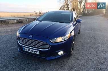 Седан Ford Fusion 2013 в Любарі