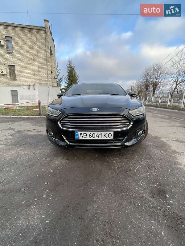 Седан Ford Fusion 2014 в Казатине
