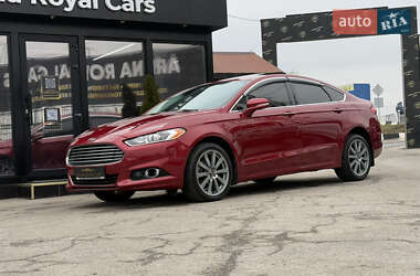 Седан Ford Fusion 2013 в 