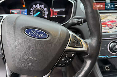 Седан Ford Fusion 2013 в Харкові