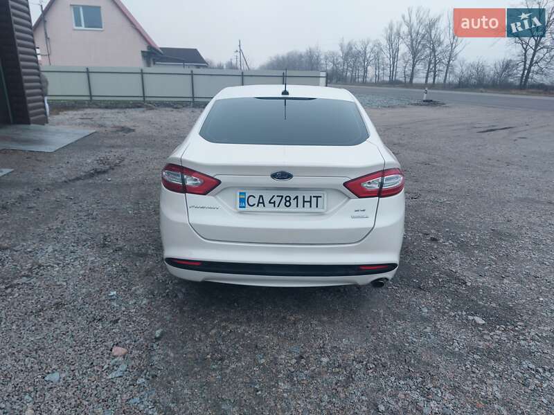Седан Ford Fusion 2013 в Кагарлику