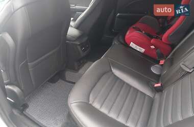 Седан Ford Fusion 2013 в 