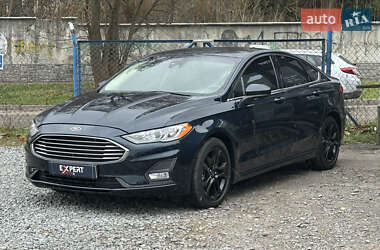 Седан Ford Fusion 2020 в Львове