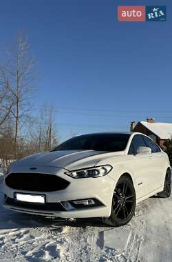 Седан Ford Fusion 2018 в Сумах