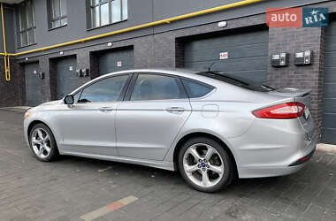 Седан Ford Fusion 2013 в Тернополе