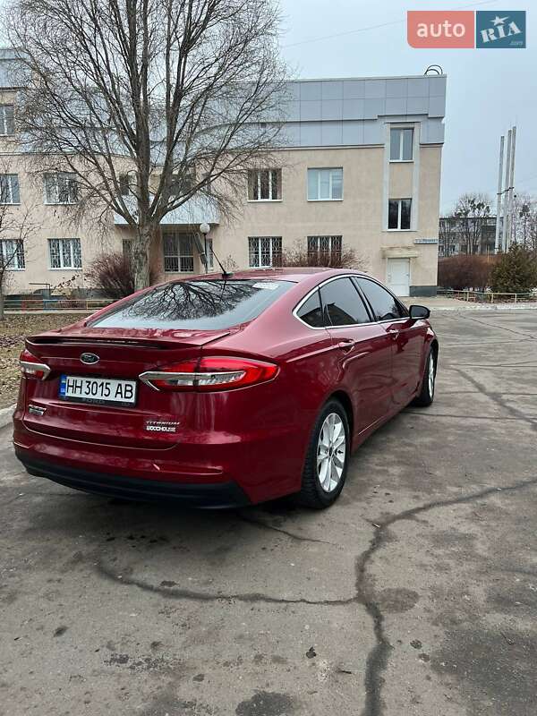Седан Ford Fusion 2018 в Харькове