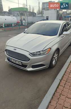 Седан Ford Fusion 2015 в Николаеве