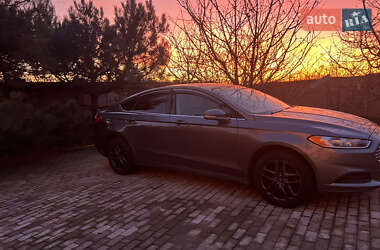 Седан Ford Fusion 2013 в Запоріжжі