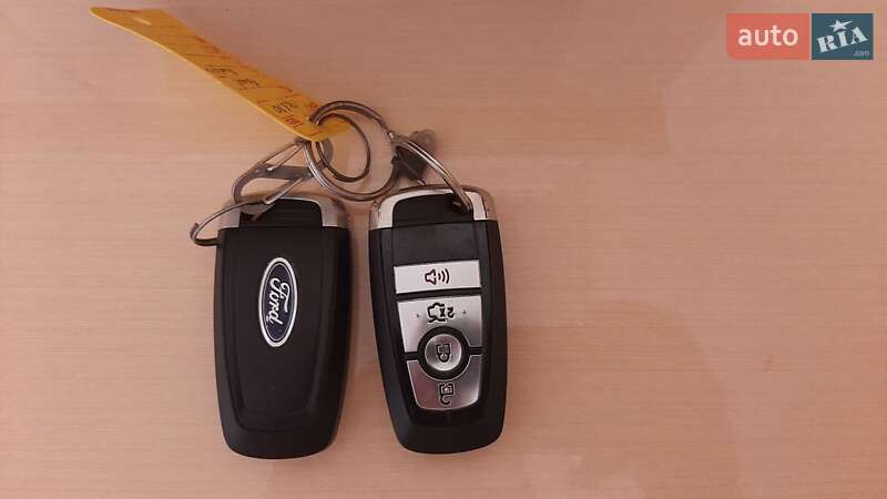 Седан Ford Fusion 2018 в Одессе