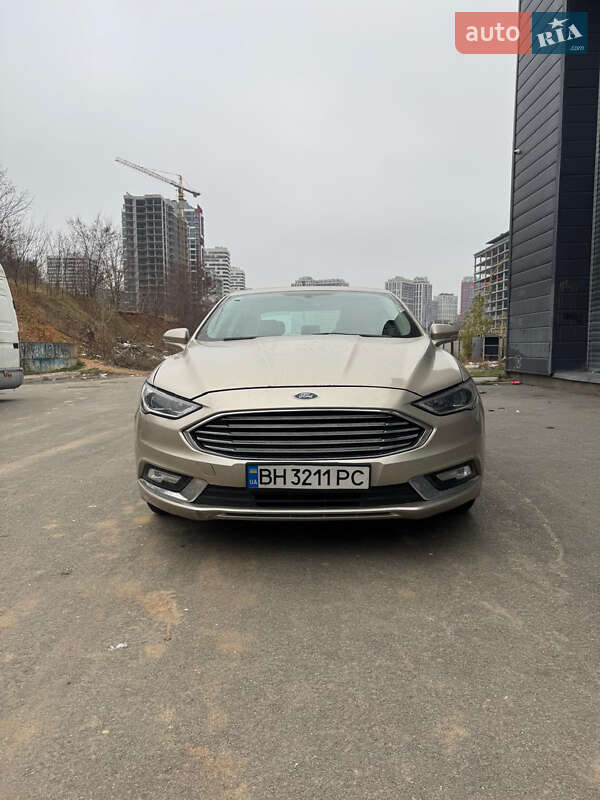 Ford Fusion 2016