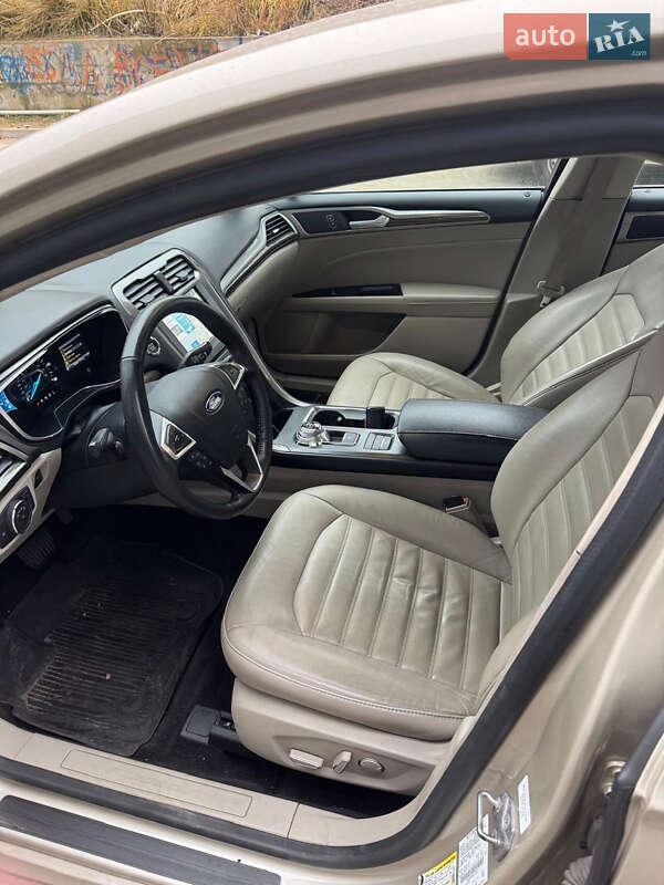 Седан Ford Fusion 2016 в Киеве