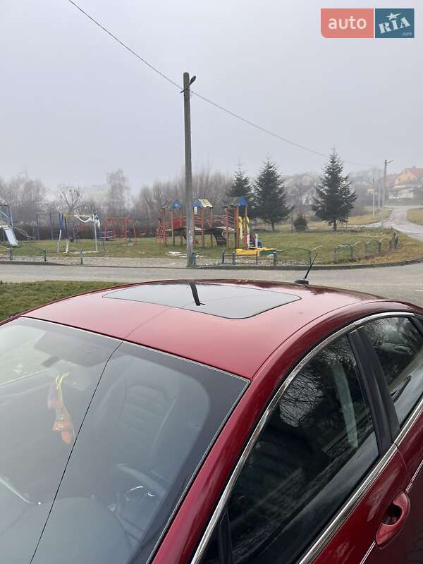 Седан Ford Fusion 2015 в Львове