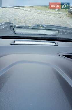 Седан Ford Fusion 2018 в 