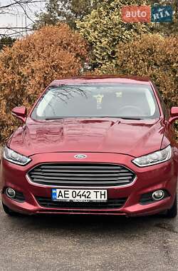 Седан Ford Fusion 2015 в Кривому Розі