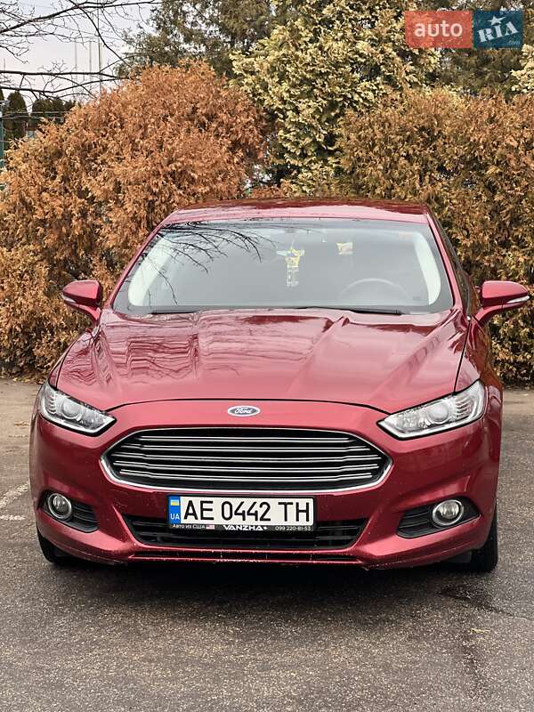 Ford Fusion 2015