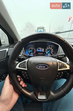 Седан Ford Fusion 2014 в Днепре