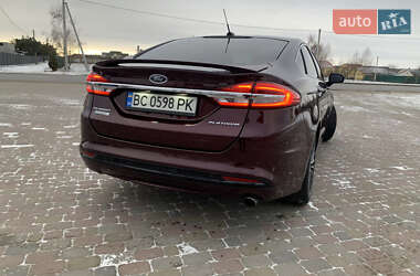 Седан Ford Fusion 2016 в Львове