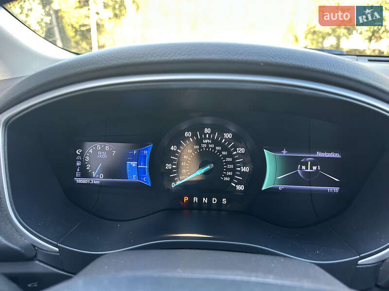 Седан Ford Fusion 2015 в Тернополе