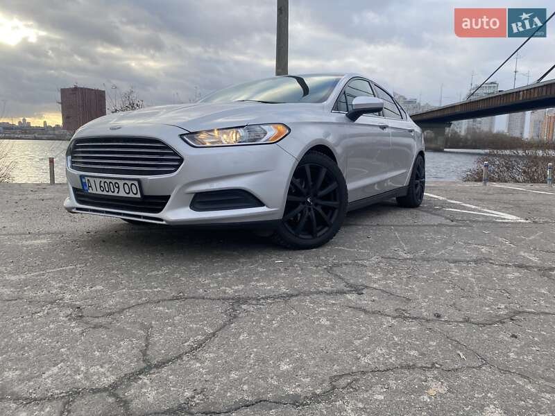 Седан Ford Fusion 2014 в Києві фото 3 Седан Ford Fusion 2014 в Києві