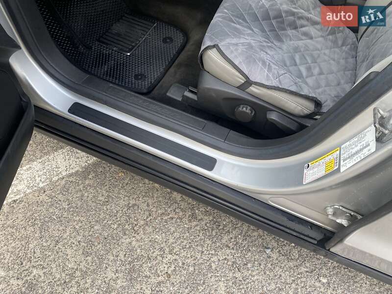 Седан Ford Fusion 2014 в Києві фото 16 Седан Ford Fusion 2014 в Києві