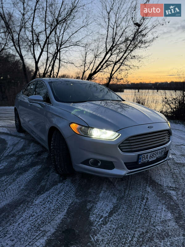 Седан Ford Fusion 2014 в Благовещенском