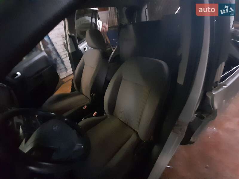 Хетчбек Ford Fusion 2007 в Полтаві
