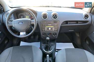 Хетчбек Ford Fusion 2011 в 