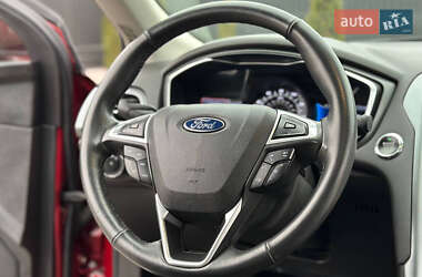 Седан Ford Fusion 2014 в Дніпрі