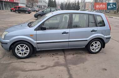 Хетчбек Ford Fusion 2004 в 